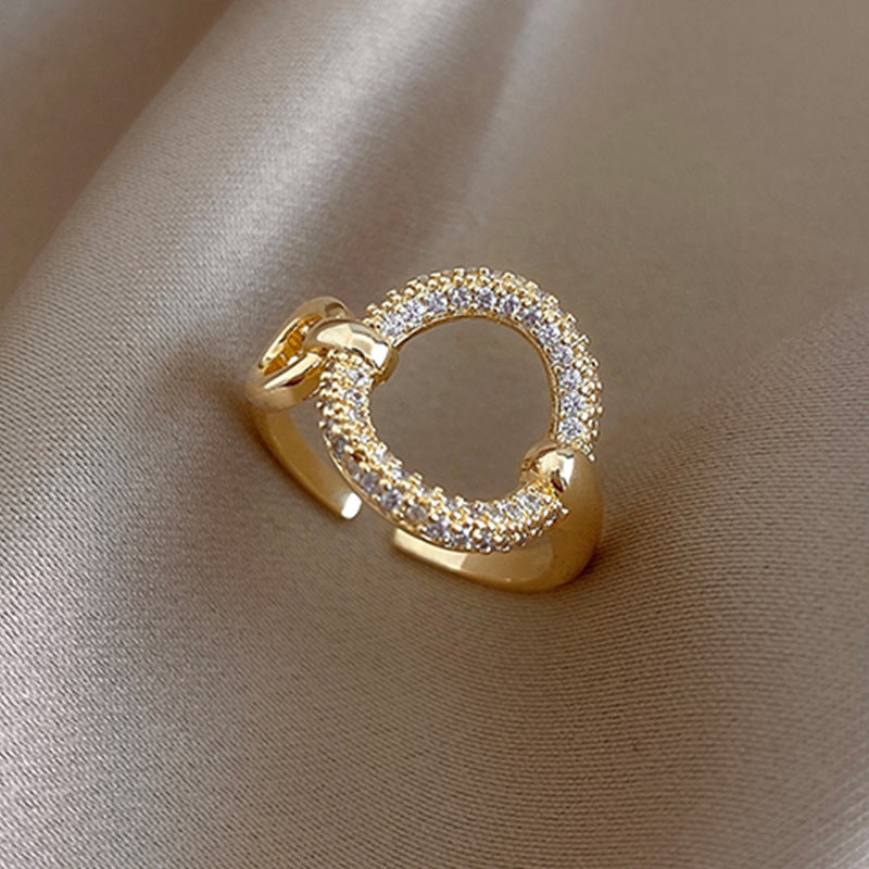 Luna Zircon Ring