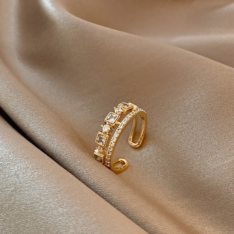 Luna Zircon Ring